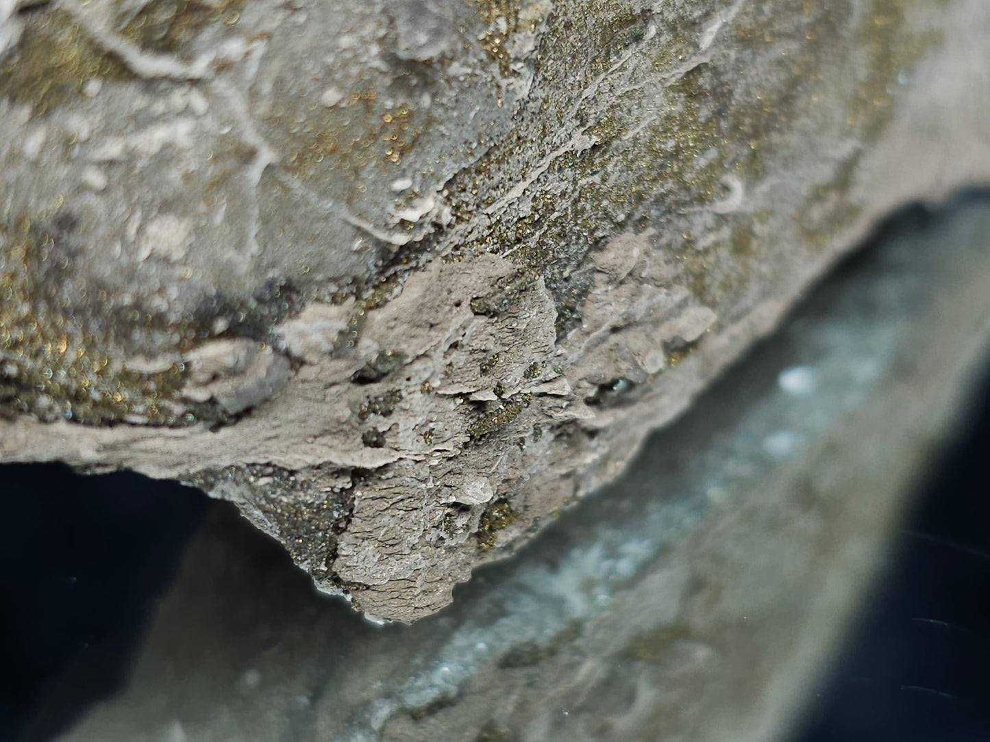 #33985 Super clear Nailhead Spar Calcite cluster and Chalcopyrite ore and multiple small fossils in the matrix