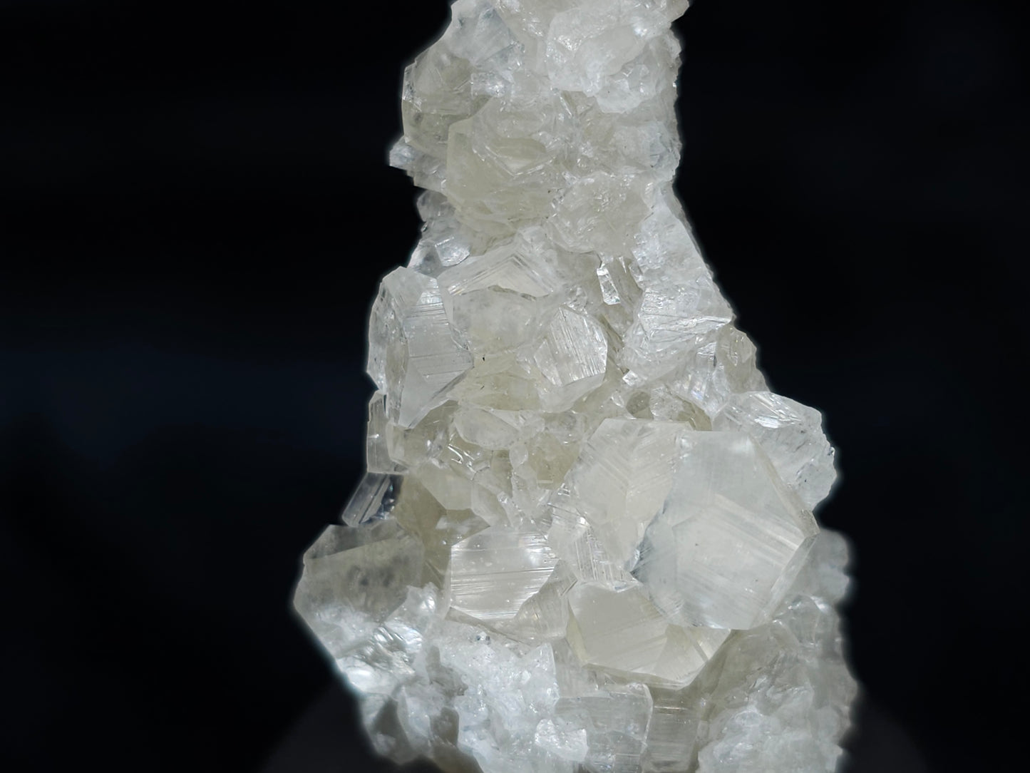 #33988 Super clear Nailhead Spar Calcite cluster and Chalcopyrite ore and multiple small fossils in the matrix