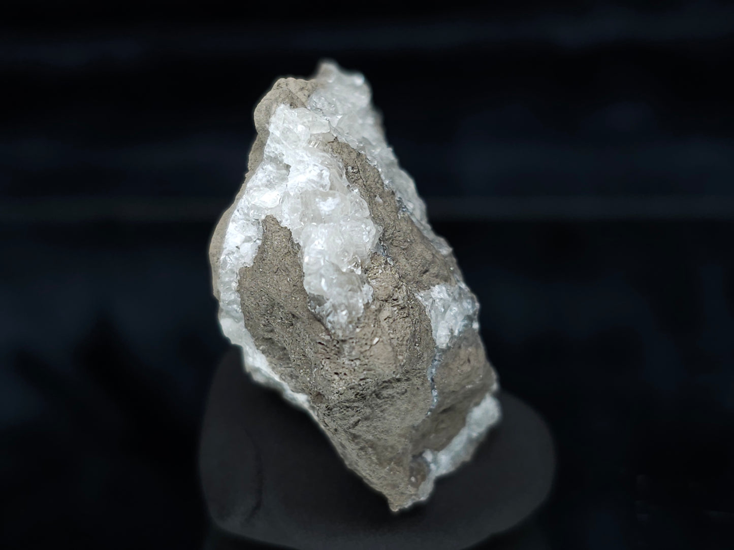 #33989 Super clear Nailhead Spar Calcite geode and  Chalcopyrite ore and multiple small fossils in the matrix