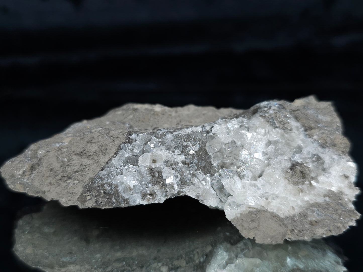 #33990 Super clear Nailhead Spar Calcite cluster and Chalcopyrite ore and multiple small fossils in the matrix