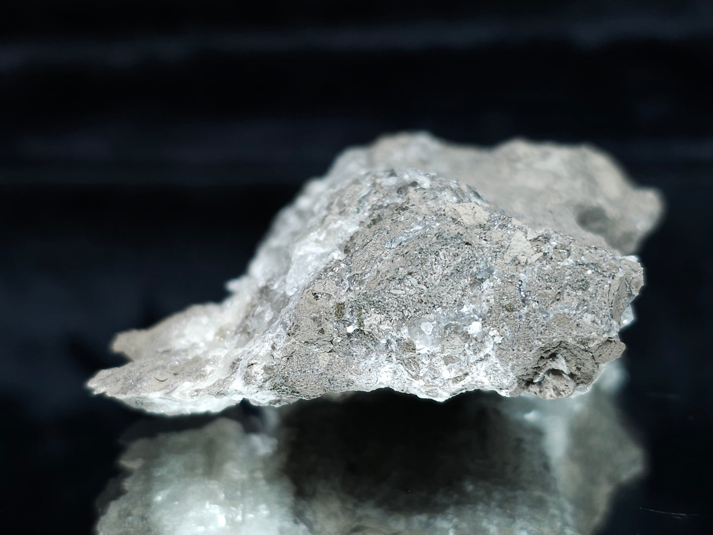 #33990 Super clear Nailhead Spar Calcite cluster and Chalcopyrite ore and multiple small fossils in the matrix