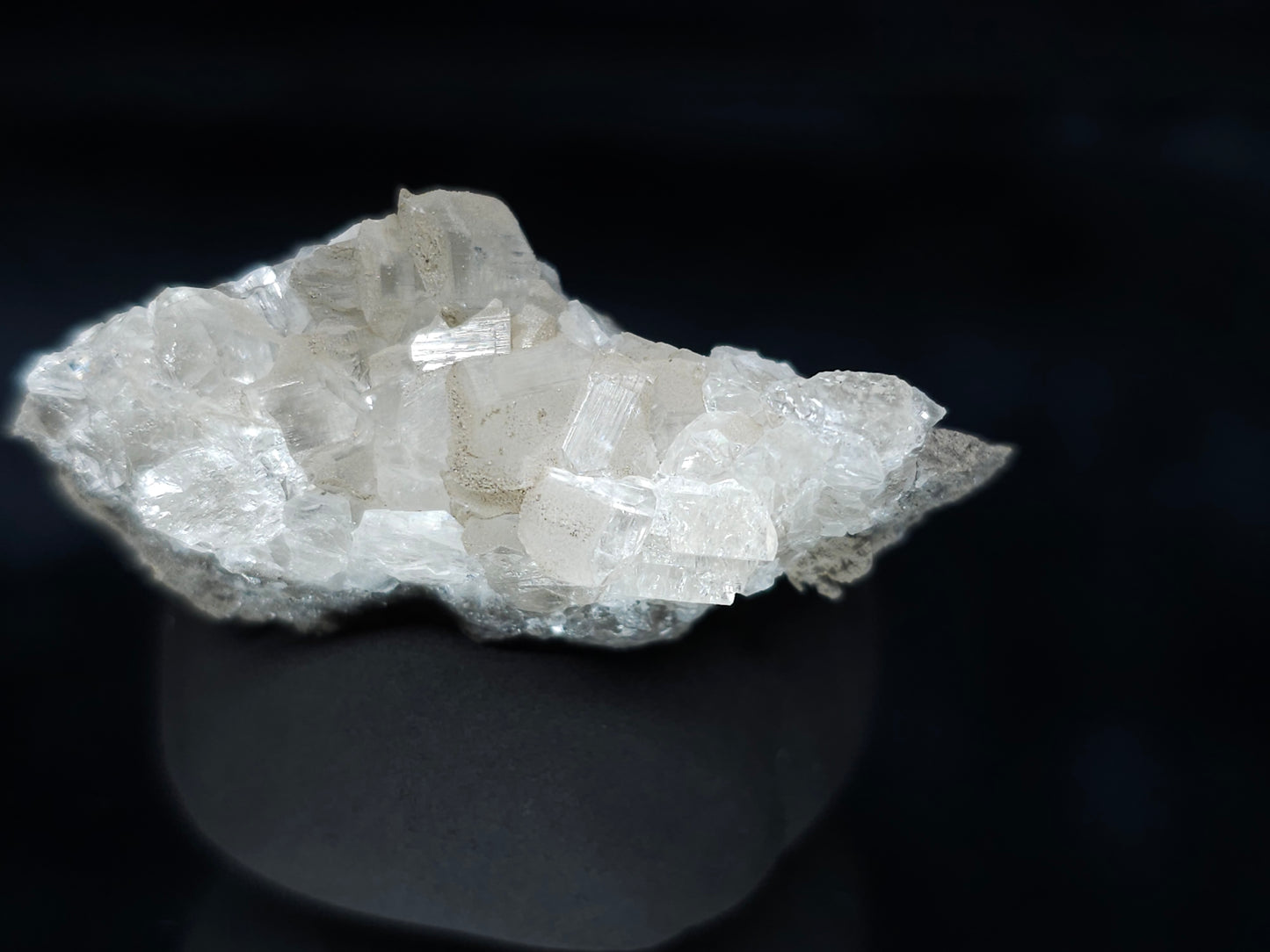 #33993 Super clear Nailhead Spar Calcite cluster and Chalcopyrite ore and multiple small fossils in the matrix