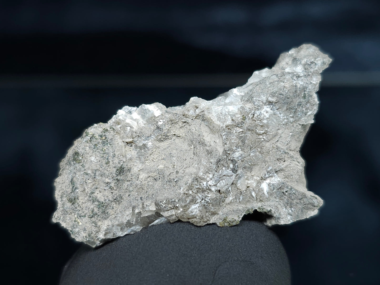#33995 Super clear Nailhead Spar Calcite geode and Chalcopyrite ore and multiple small fossils in the matrix