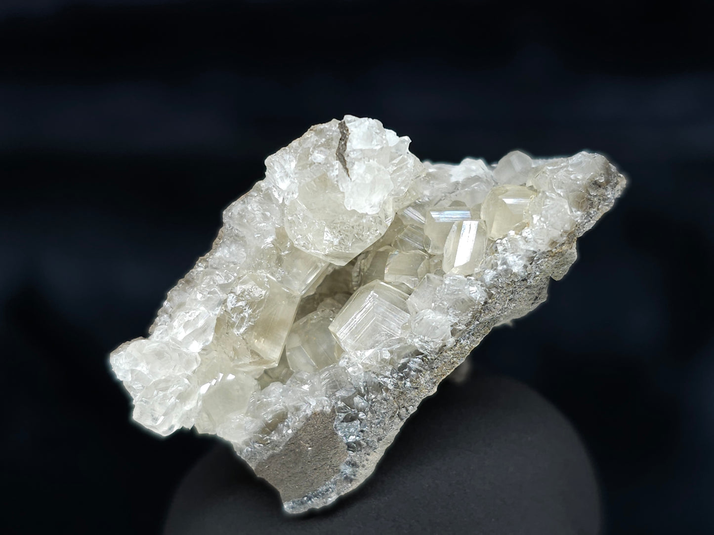 #33996 Super clear Nailhead Spar Calcite geode and Chalcopyrite ore and multiple small fossils in the matrix