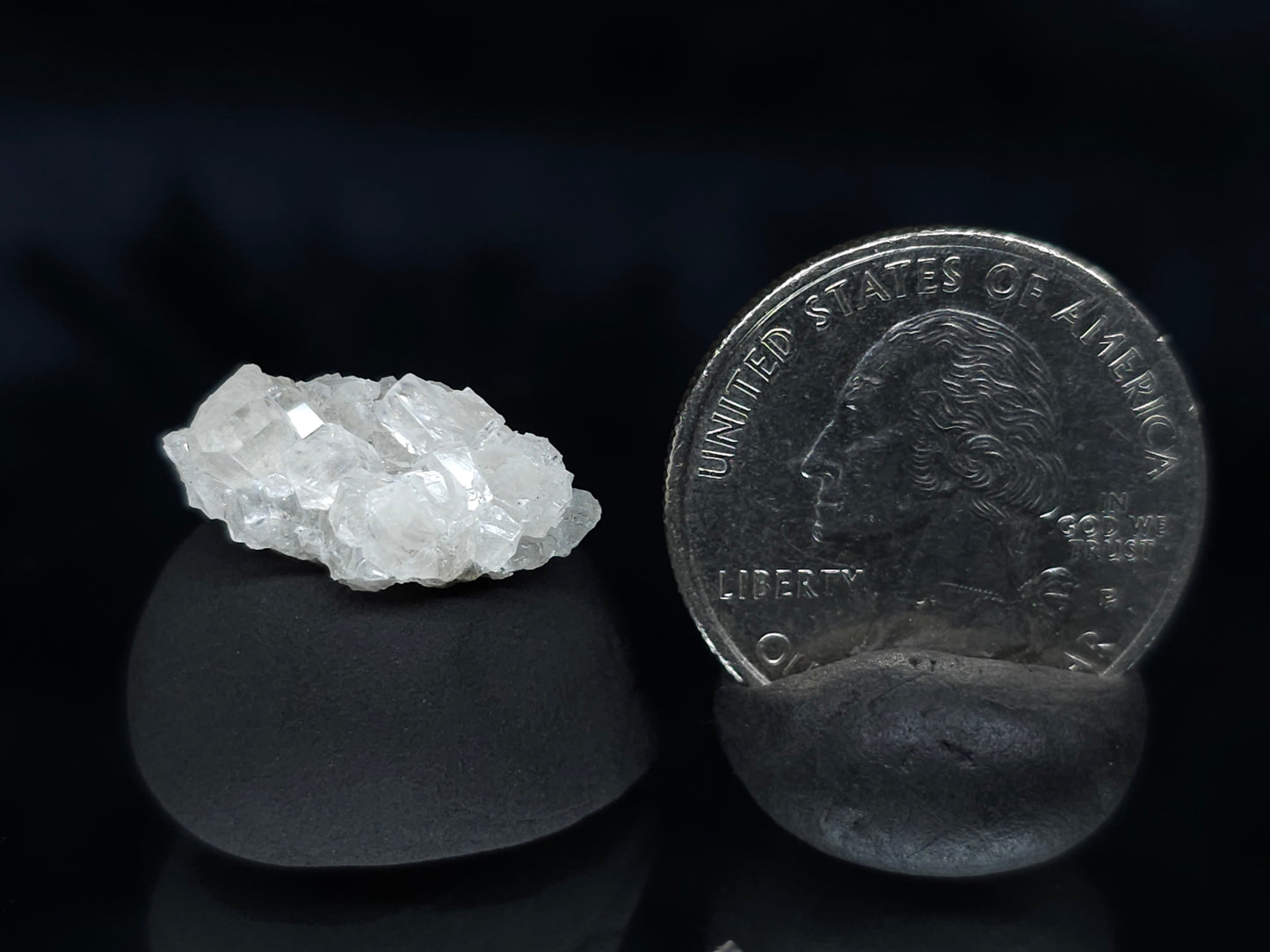 #33997 Super clear Nailhead Spar Calcite cluster and Chalcopyrite ore and multiple small fossils in the matrix