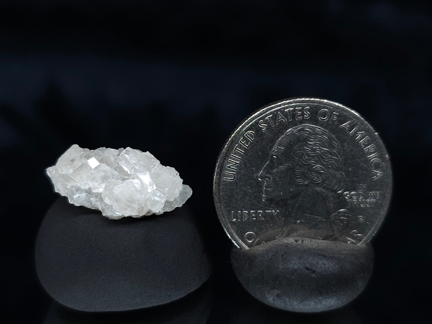 #33997 Super clear Nailhead Spar Calcite cluster and Chalcopyrite ore and multiple small fossils in the matrix