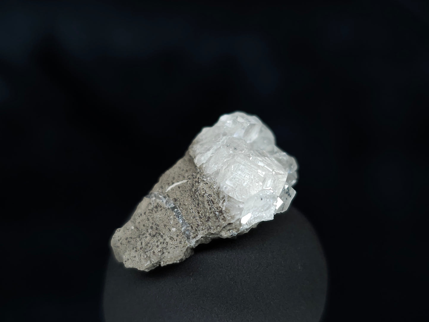 #33997 Super clear Nailhead Spar Calcite cluster and Chalcopyrite ore and multiple small fossils in the matrix