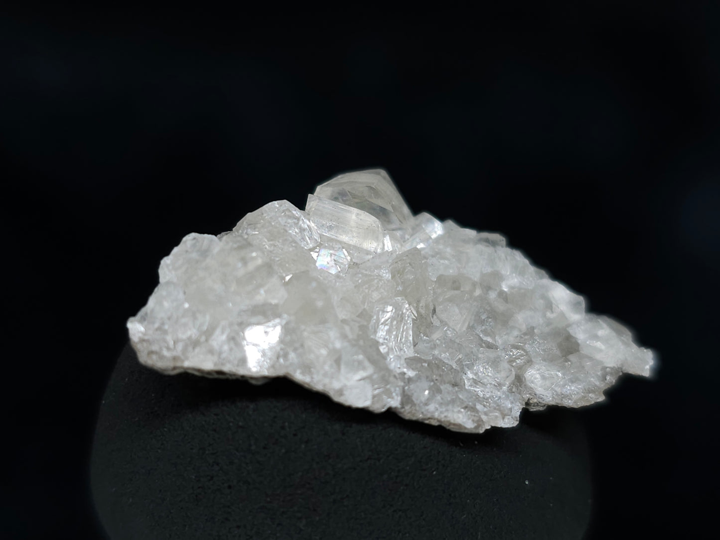 #34003 Super clear Nailhead Spar Calcite cluster and Chalcopyrite ore and multiple small fossils in the matrix