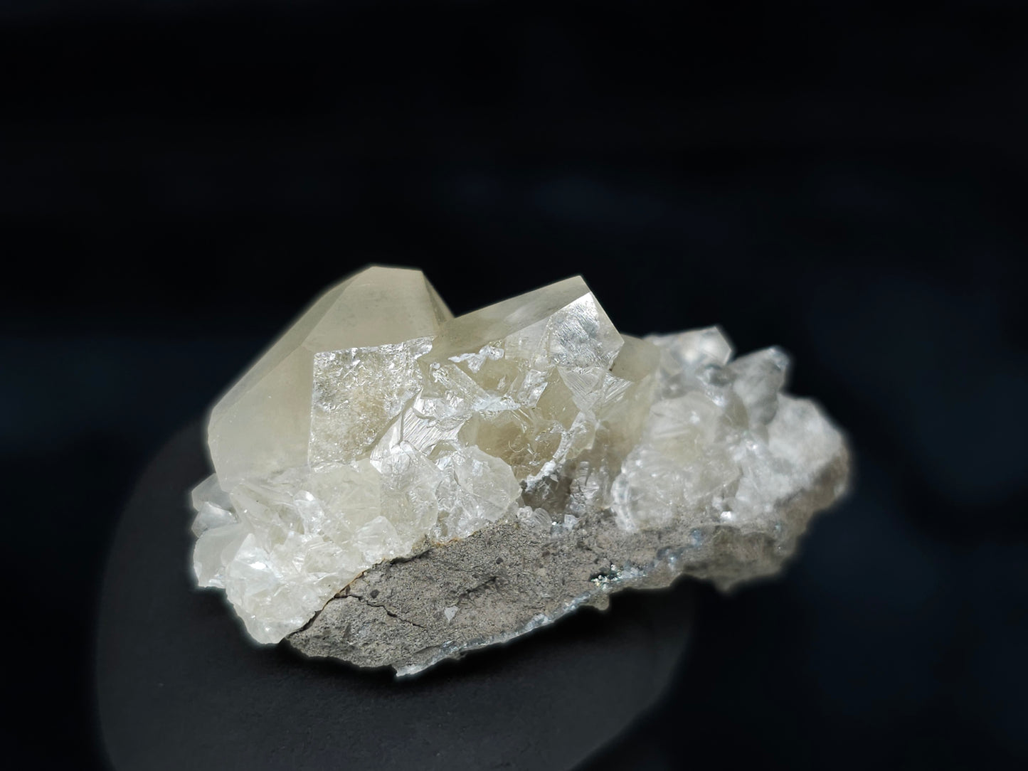 #34004 Super clear Nailhead Spar Calcite cluster and Chalcopyrite ore and multiple small fossils in the matrix