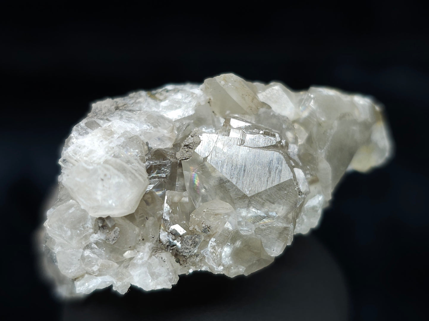 #34005 Super clear Nailhead Spar Calcite cluster and  Chalcopyrite ore and multiple small fossils in the matrix