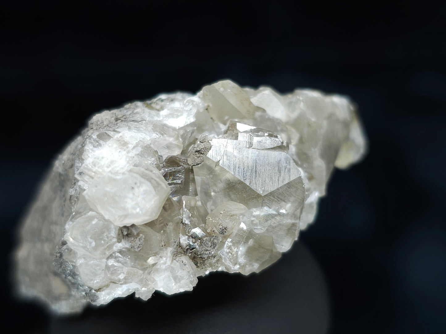 #34005 Super clear Nailhead Spar Calcite cluster and  Chalcopyrite ore and multiple small fossils in the matrix