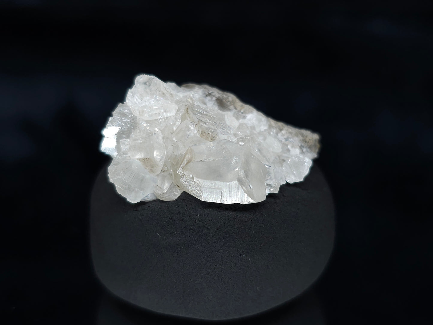 #34007 Super clear Nailhead Spar Calcite cluster and Chalcopyrite ore and multiple small fossils in the matrix