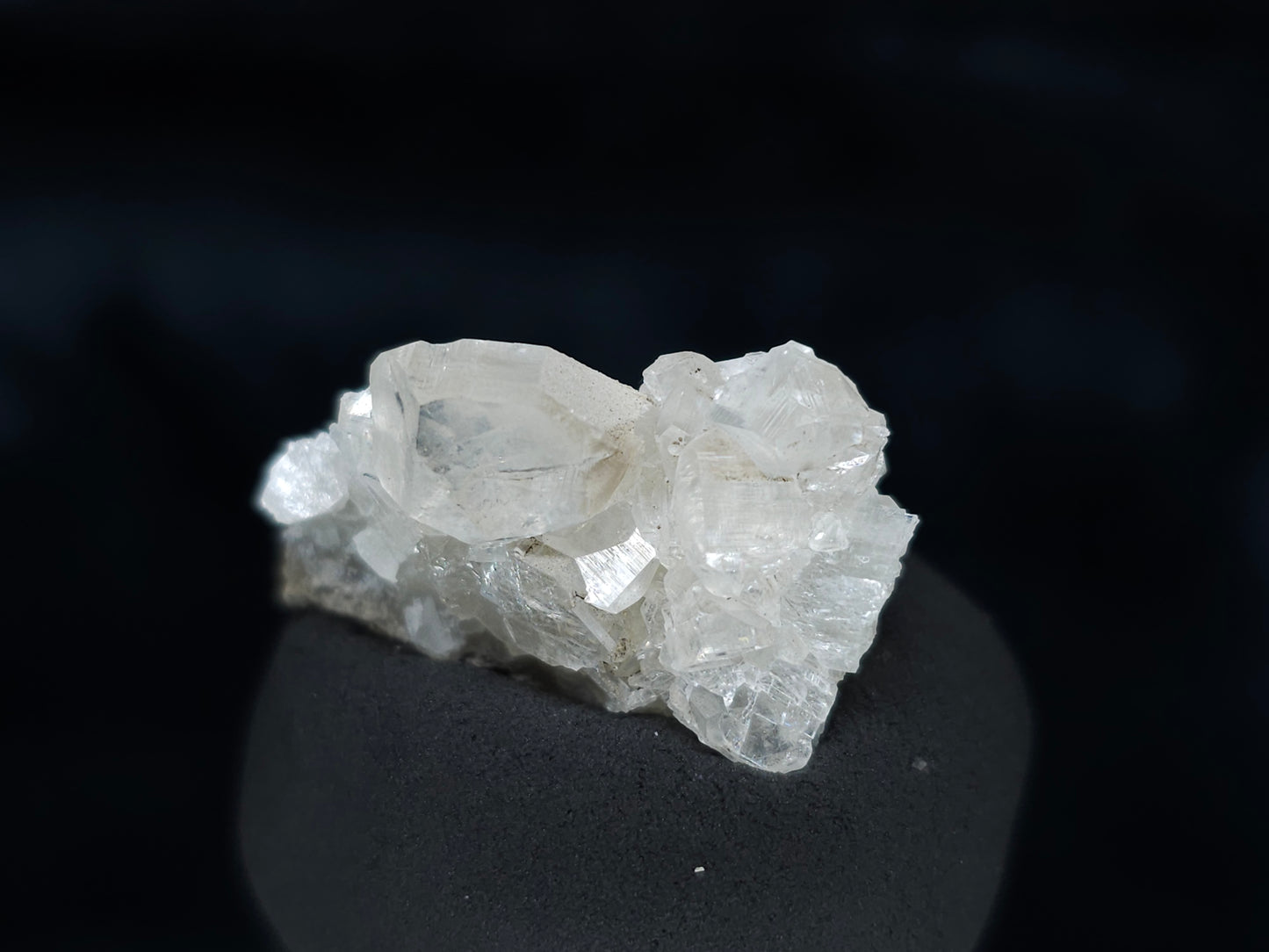#34007 Super clear Nailhead Spar Calcite cluster and Chalcopyrite ore and multiple small fossils in the matrix