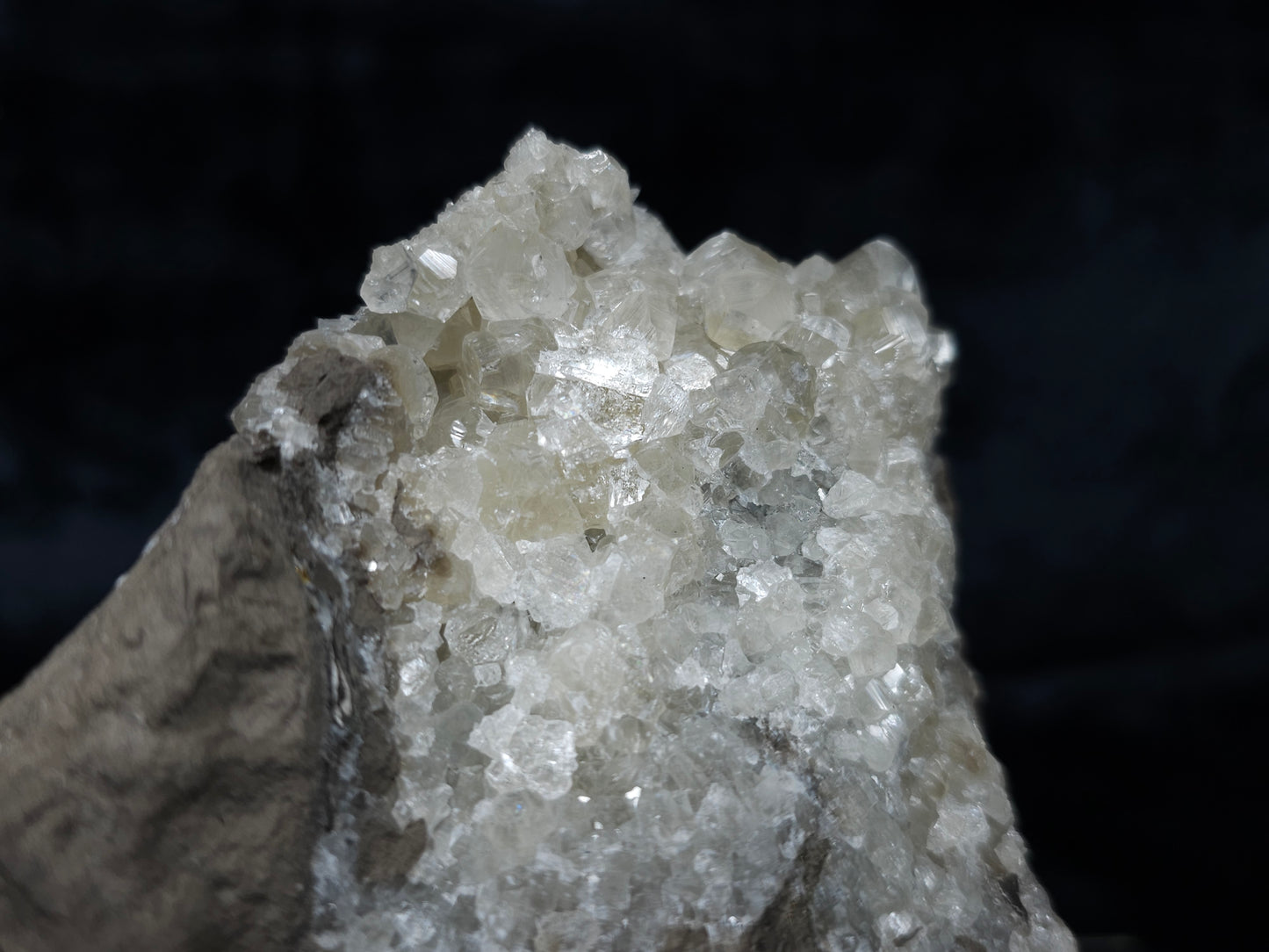#34011 Super clear Nailhead Spar Calcite geode and Chalcopyrite ore and multiple small fossils in the matrix