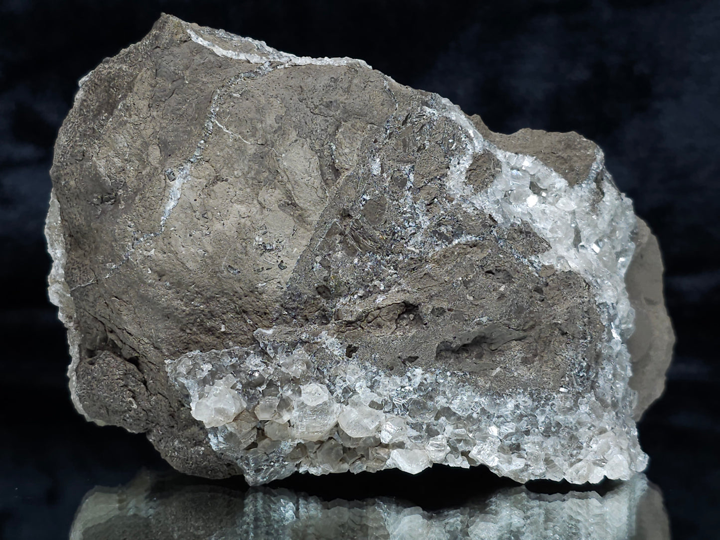 #34014 Super clear Nailhead Spar Calcite cluster and Chalcopyrite ore and multiple small fossils in the matrix