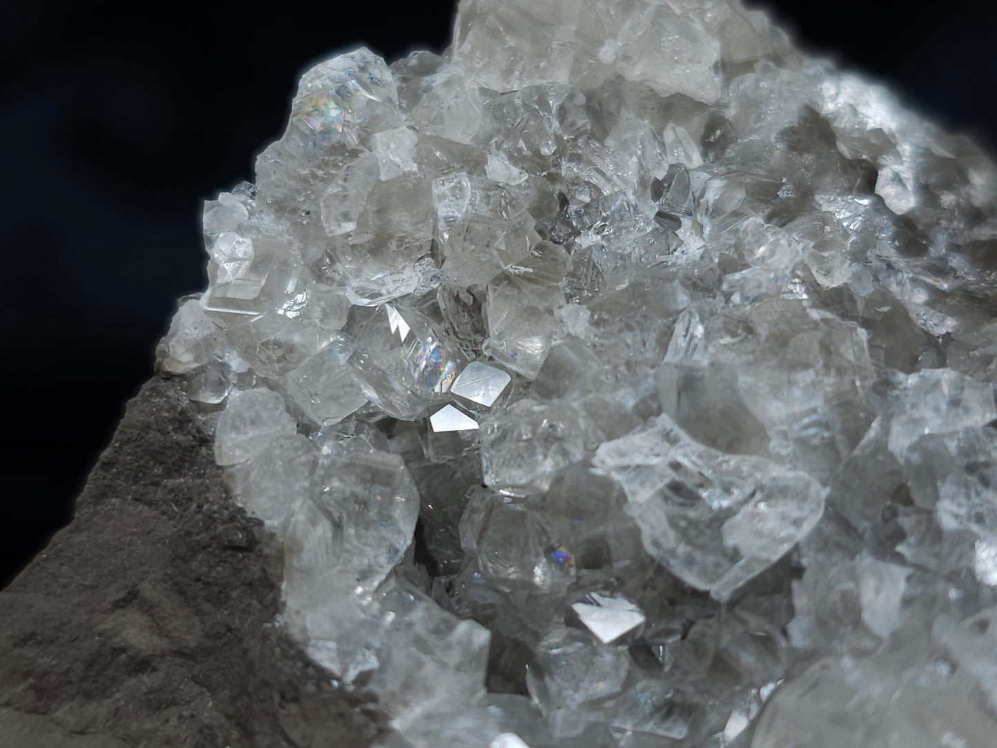 #34014 Super clear Nailhead Spar Calcite cluster and Chalcopyrite ore and multiple small fossils in the matrix