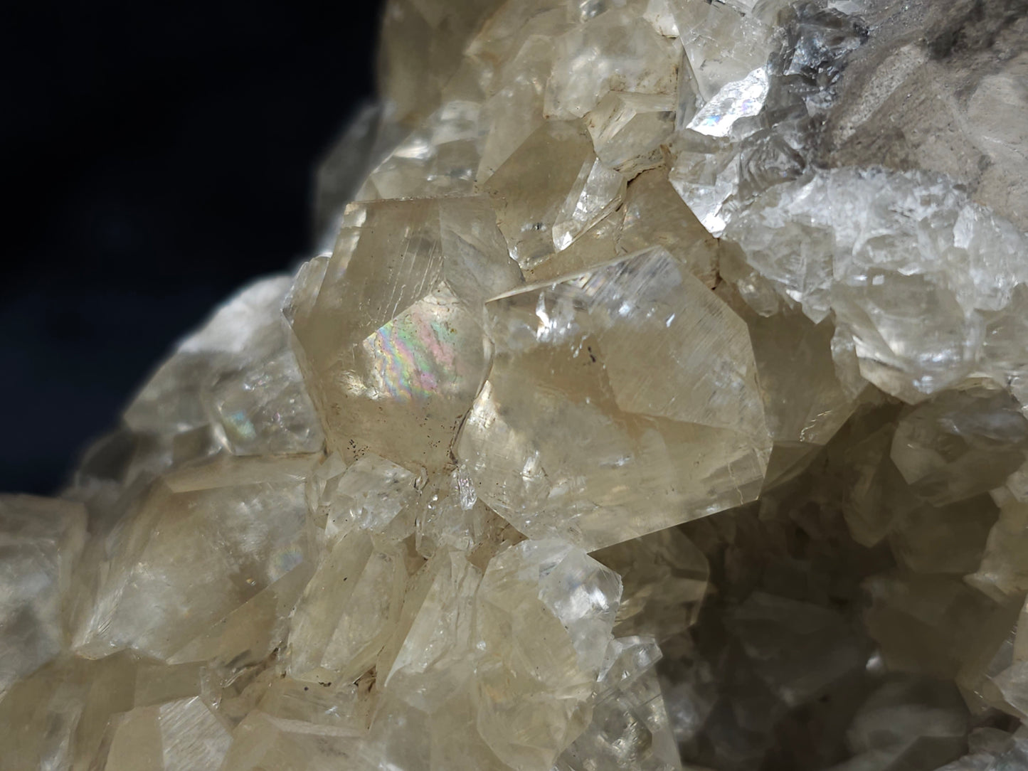 #34016 Super clear Nailhead Spar Calcite geode and  Chalcopyrite ore and multiple small fossils in the matrix