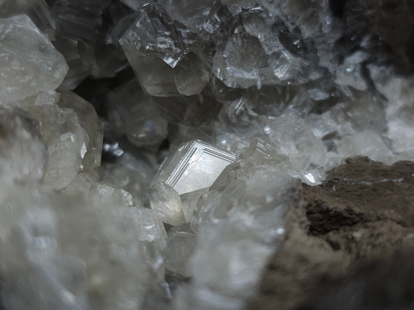 #34018 Super clear Nailhead Spar Calcite geode and Chalcopyrite ore and multiple small fossils in the matrix