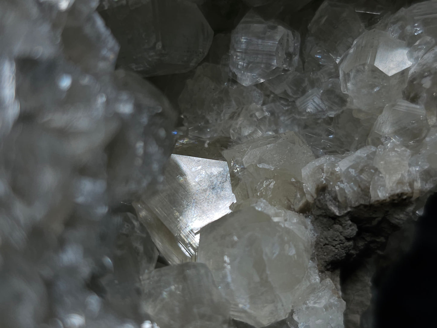 #34018 Super clear Nailhead Spar Calcite geode and Chalcopyrite ore and multiple small fossils in the matrix
