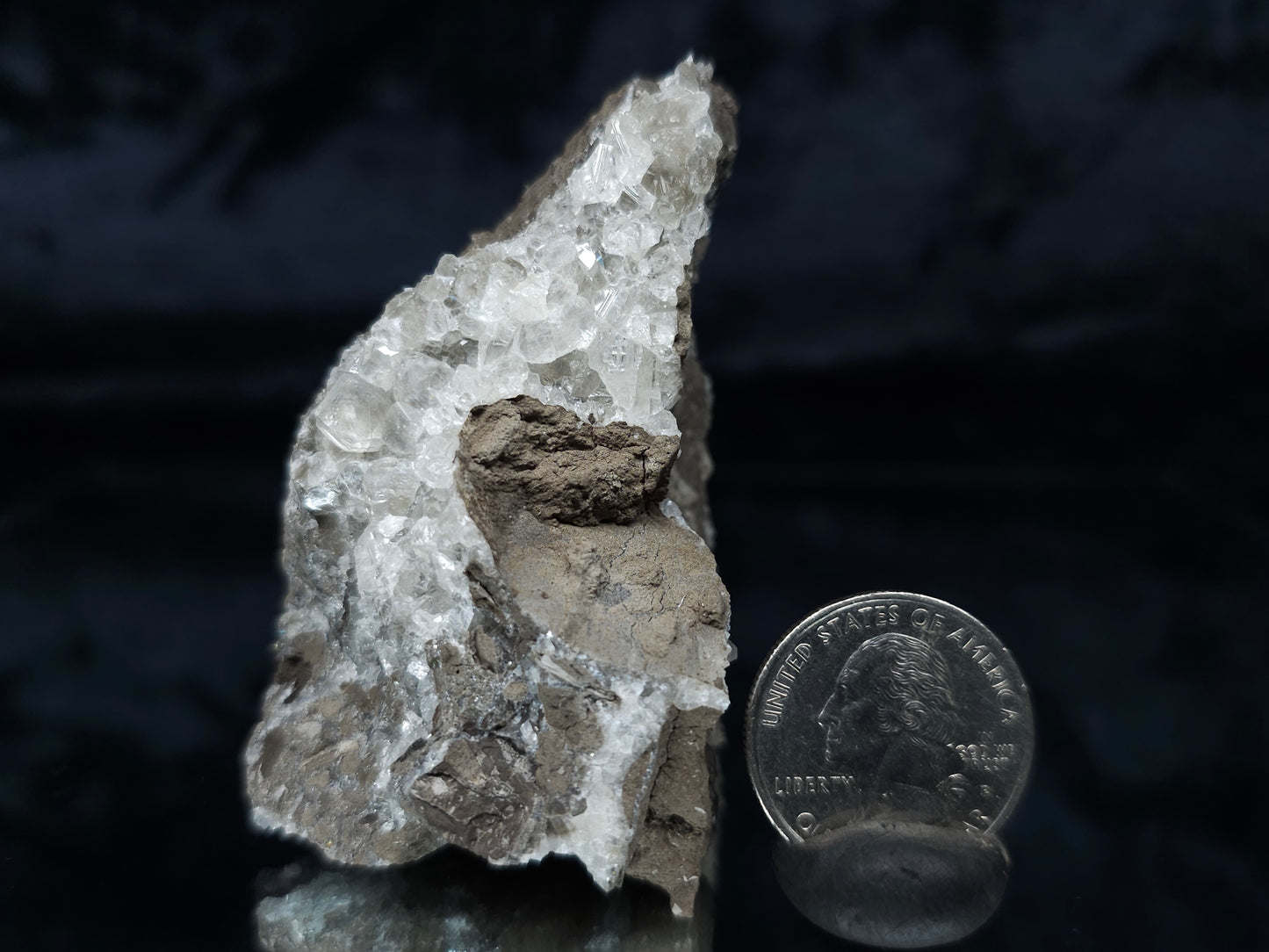 #34018-A Super clear Nailhead Spar Calcite cluster and Chalcopyrite ore and multiple small fossils in the matrix