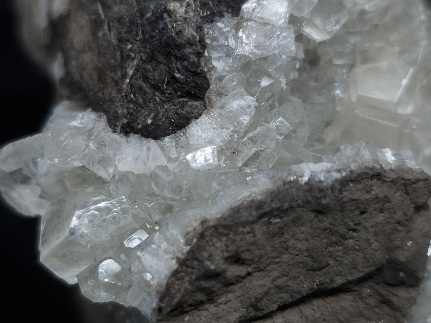 #34020 Super clear Nailhead Spar Calcite geode and Chalcopyrite ore and multiple small fossils in the matrix