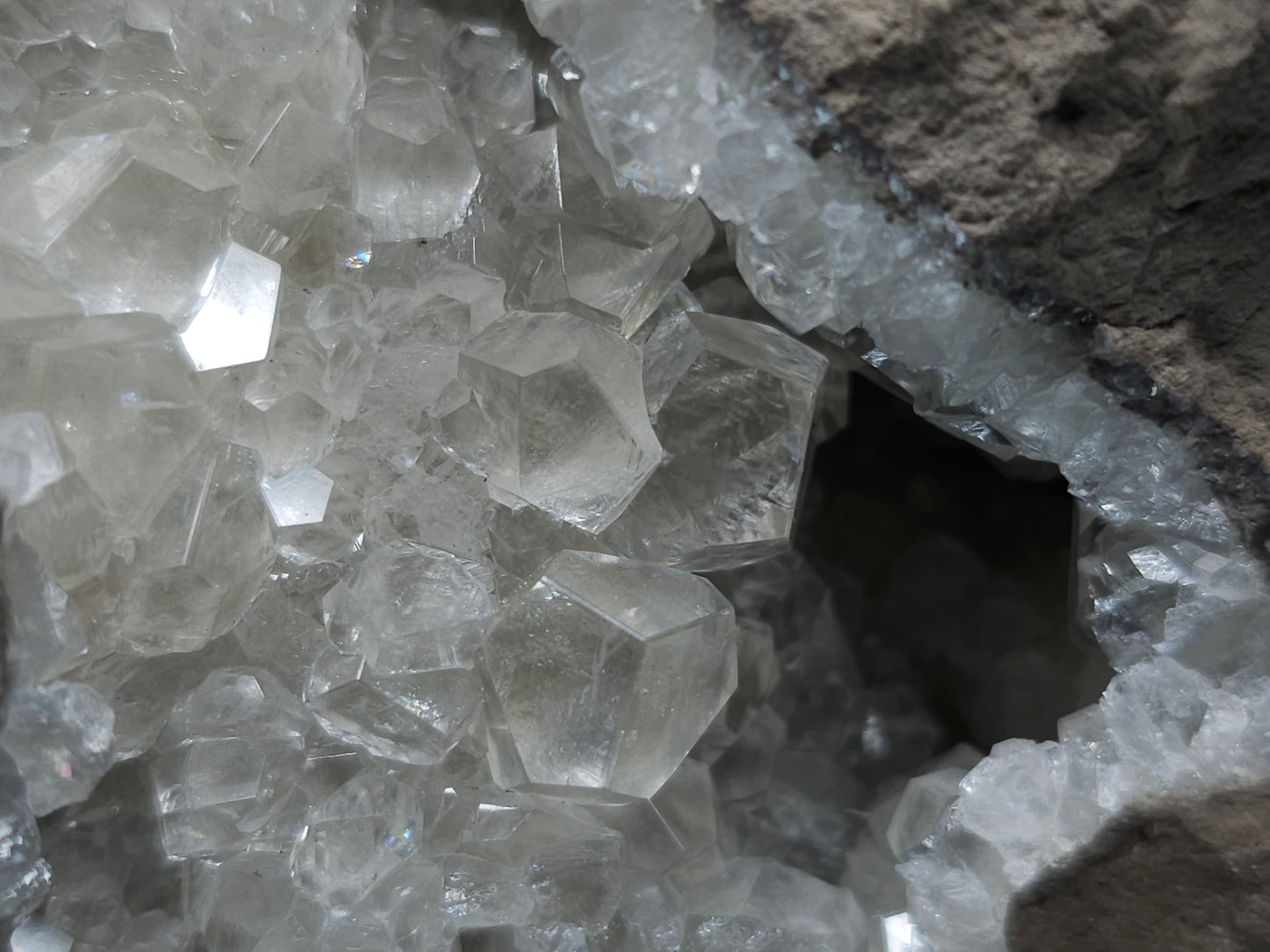 #34020 Super clear Nailhead Spar Calcite geode and Chalcopyrite ore and multiple small fossils in the matrix