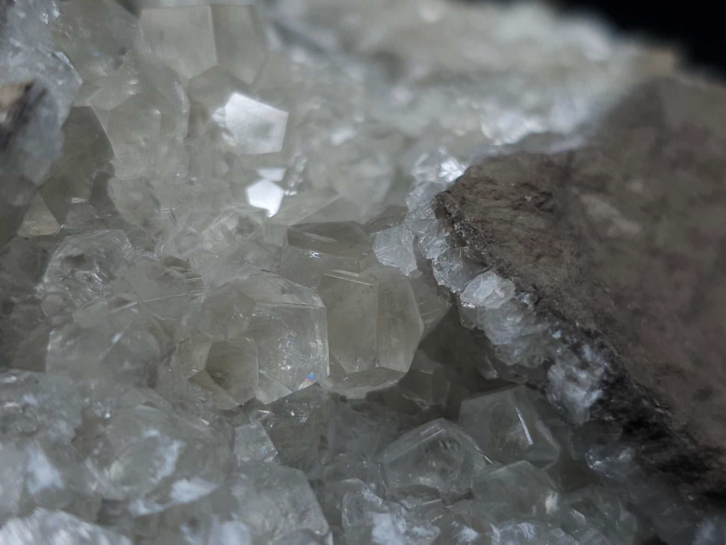 #34020 Super clear Nailhead Spar Calcite geode and Chalcopyrite ore and multiple small fossils in the matrix