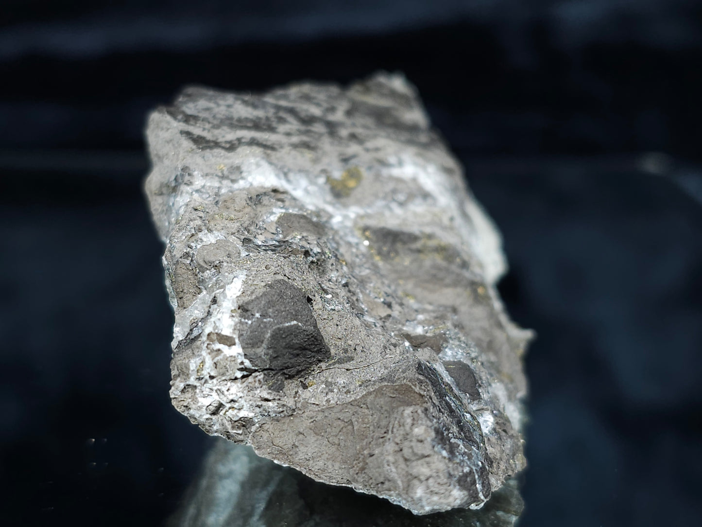 #66048 Hydrothermal Nailhead Spar Calcite geode with golden Chalcopyrite ore deposit formation among small fossils