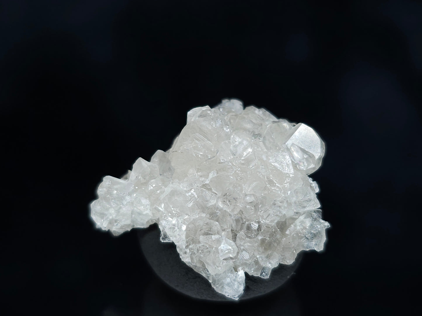 #33530 Super clear Nailhead Spar Calcite tiny cluster