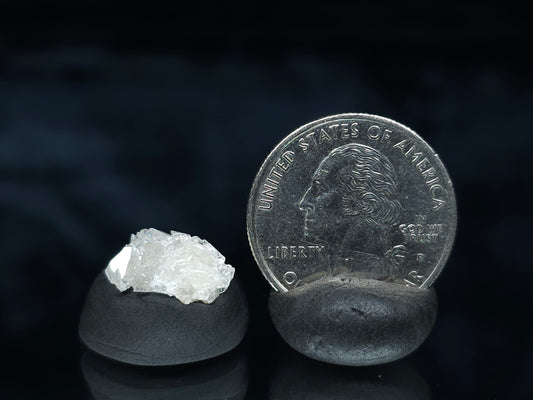 #33532 Super clear Nailhead Spar Calcite tiny cluster