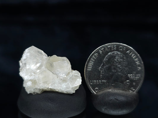 #33533 Super clear Nailhead Spar Calcite tiny cluster