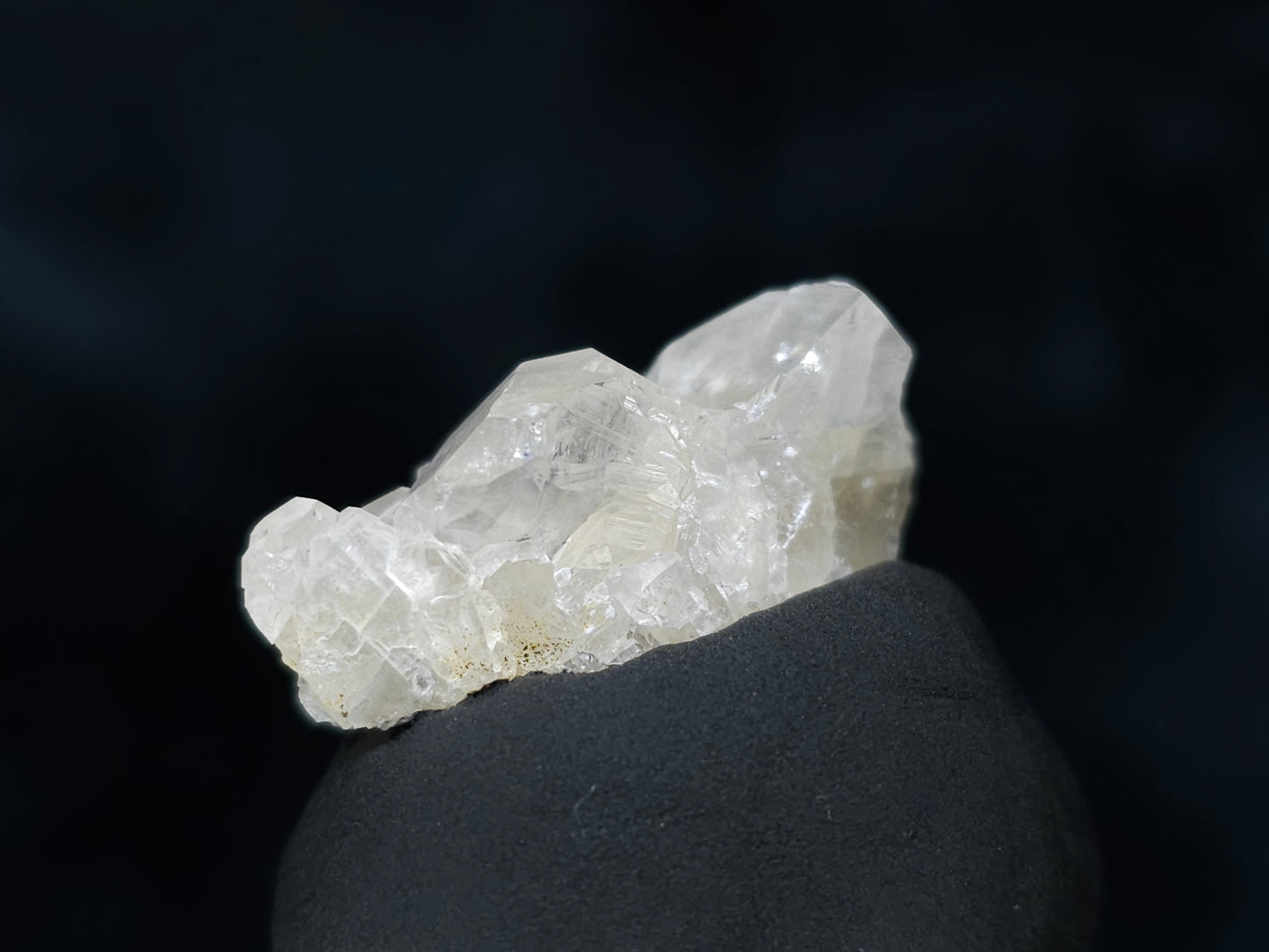 #33533 Super clear Nailhead Spar Calcite tiny cluster