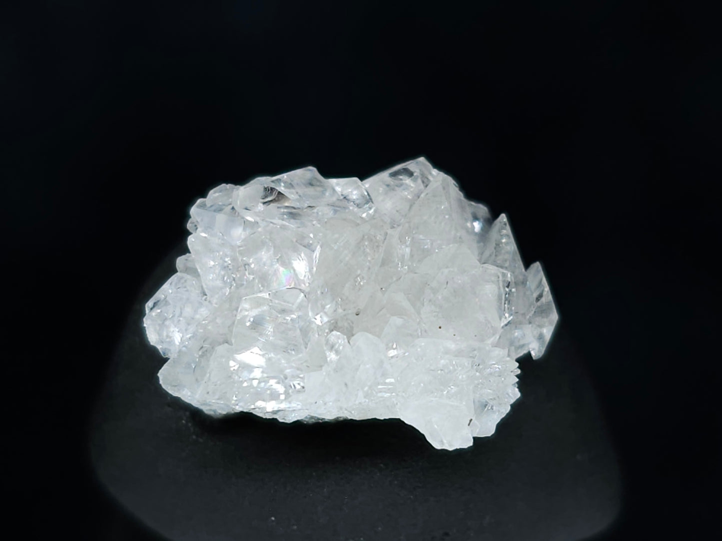 #33537 Super clear Nailhead Spar Calcite tiny cluster