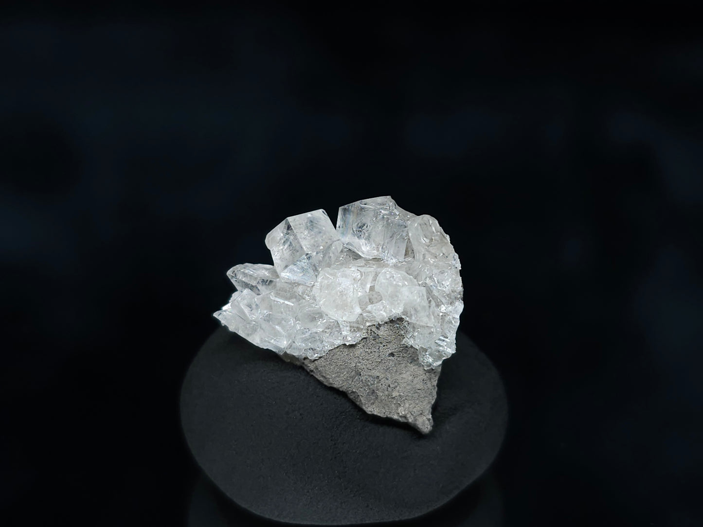 #33550 Super clear Nailhead Spar Calcite tiny cluster and Chalcopyrite ore and multiple small fossils in the matrix