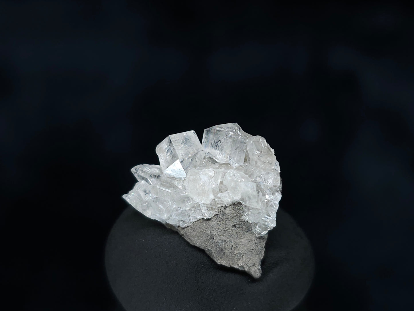 #33550 Super clear Nailhead Spar Calcite tiny cluster and Chalcopyrite ore and multiple small fossils in the matrix