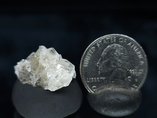 #33556 Super clear Nailhead Spar Calcite tiny cluster