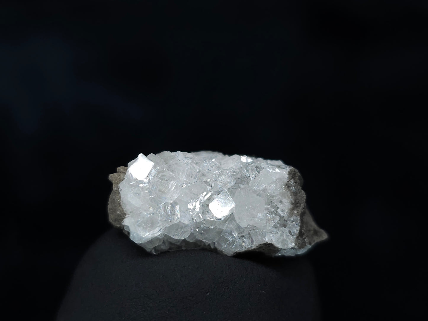 #33557 Super clear Nailhead Spar Calcite tiny cluster and Chalcopyrite ore and multiple small fossils in the matrix