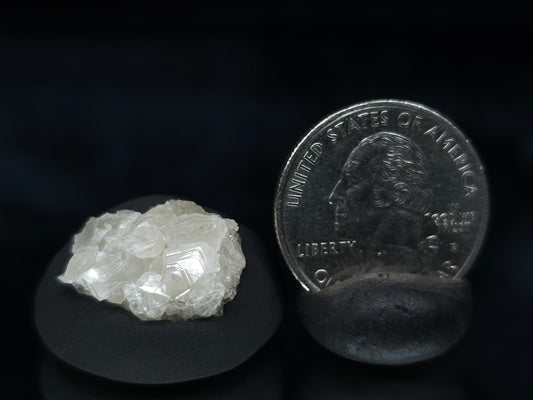 #33564 Super clear Nailhead Spar Calcite tiny cluster
