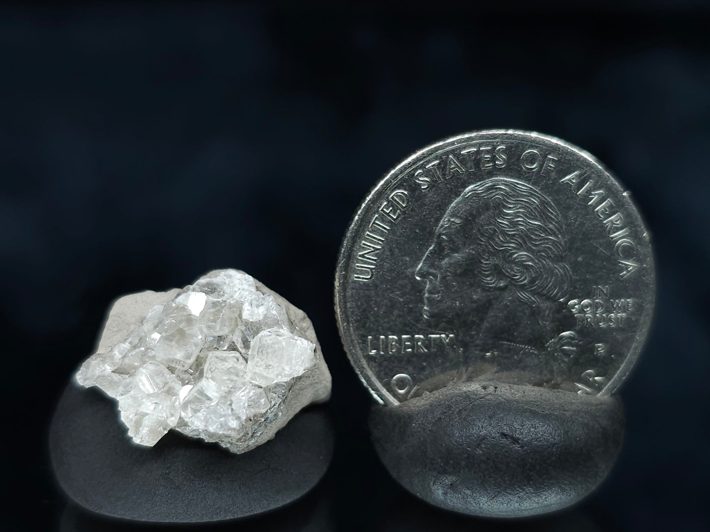 #33567 Super clear Nailhead Spar Calcite tiny cluster