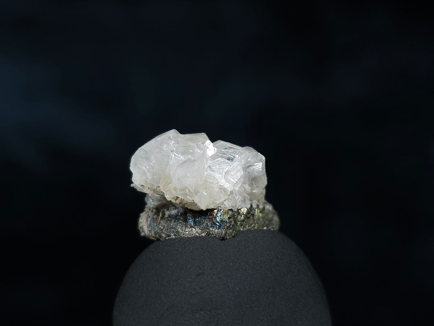#33566 Super clear Nailhead Spar Calcite tiny cluster on matrix