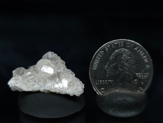 #33573 Super clear Nailhead Spar Calcite tiny cluster