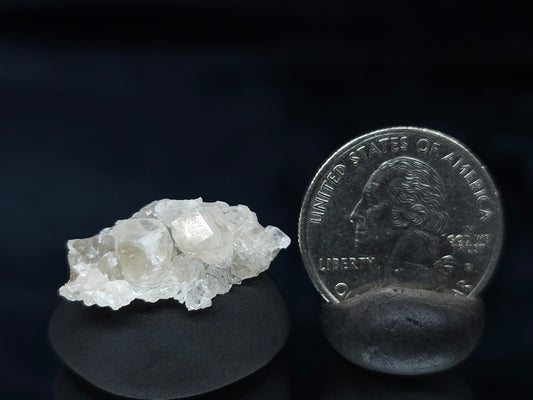 #33579 Super clear Nailhead Spar Calcite tiny cluster