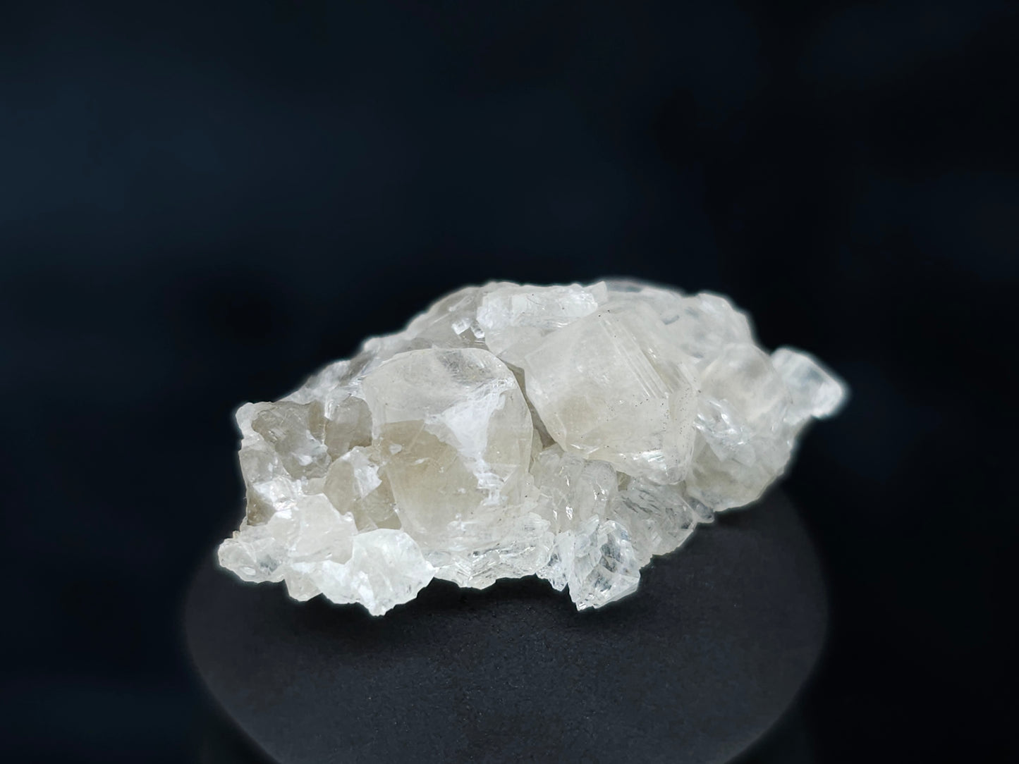 #33579 Super clear Nailhead Spar Calcite tiny cluster