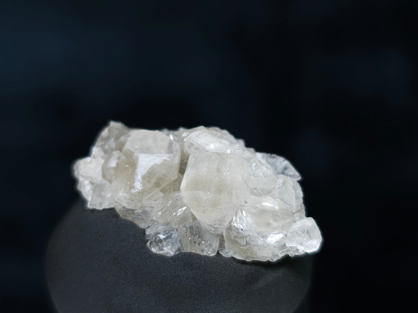 #33579 Super clear Nailhead Spar Calcite tiny cluster