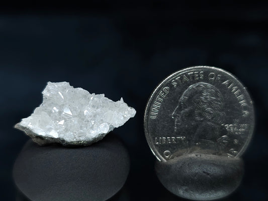 #33584 Super clear Nailhead Spar Calcite tiny cluster