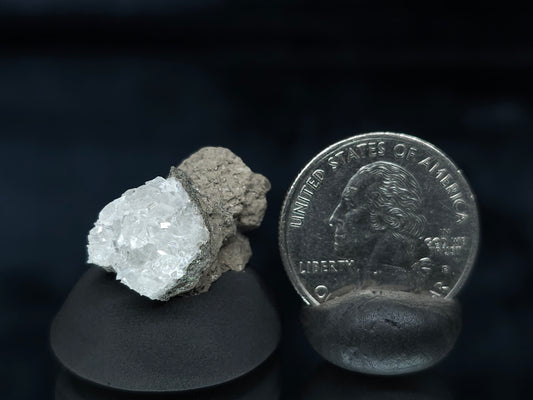 #33586 Super clear Nailhead Spar Calcite tiny cluster