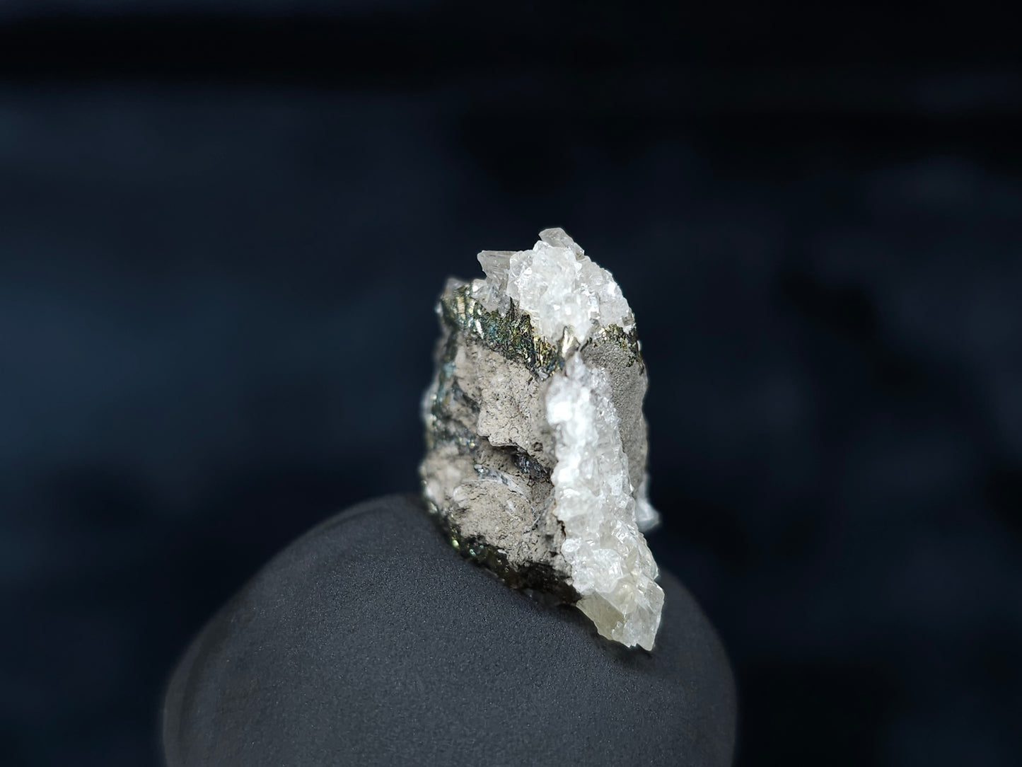 #33589 Super clear Nailhead Spar Calcite tiny cluster and Chalcopyrite ore and multiple small fossils in the matrix