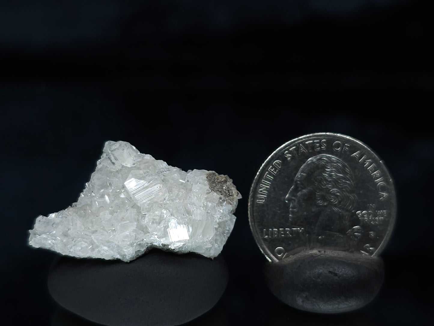 #33590 Super clear Nailhead Spar Calcite tiny cluster