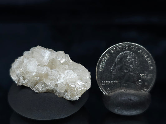 #33595 Super clear Nailhead Spar Calcite tiny cluster