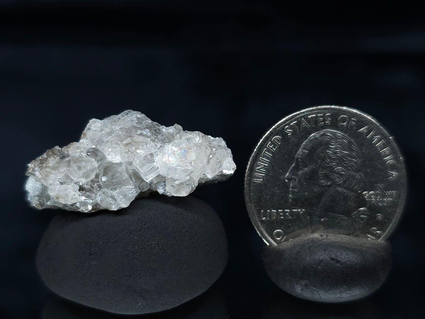 #33596 Super clear Nailhead Spar Calcite tiny cluster